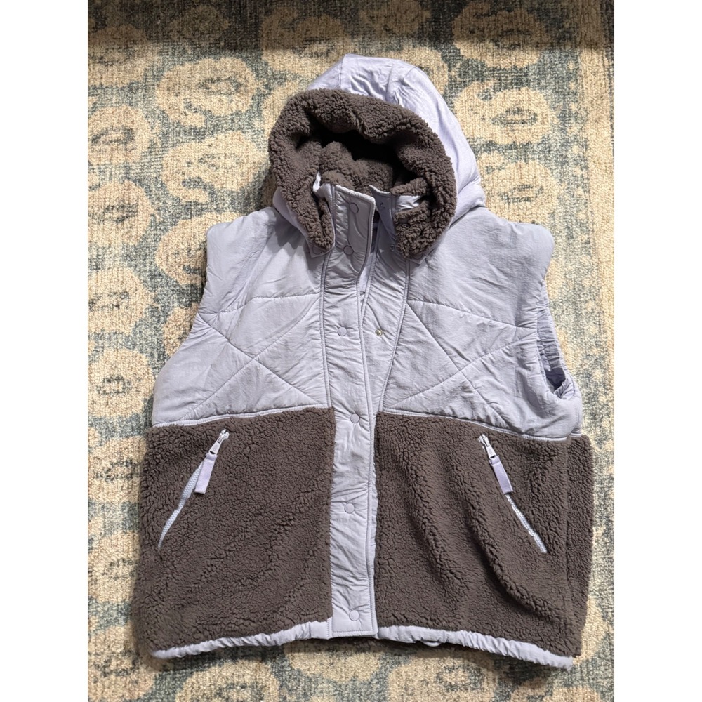 Free People Adventure Awaits‎ Fleece Vest XL Excellent Condition